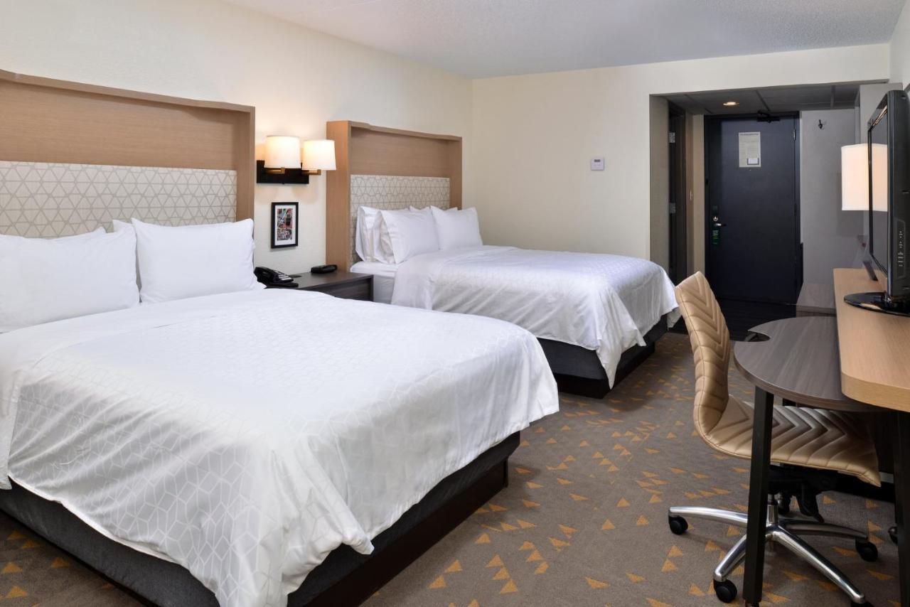 Holiday Inn Hotel & Suites Overland Park-Convention Center By Ihg Exterior foto