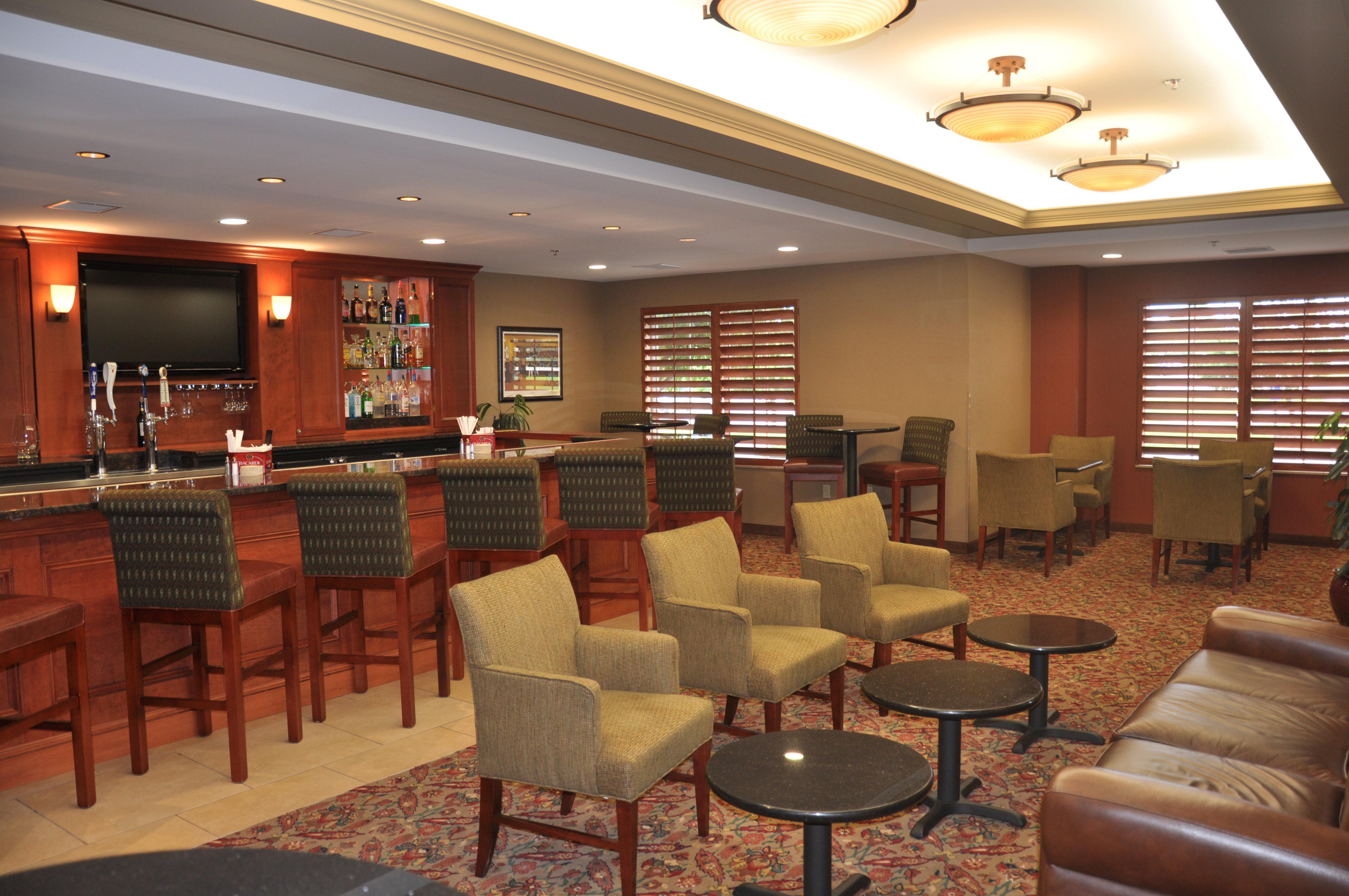 Holiday Inn Hotel & Suites Overland Park-Convention Center By Ihg Exterior foto