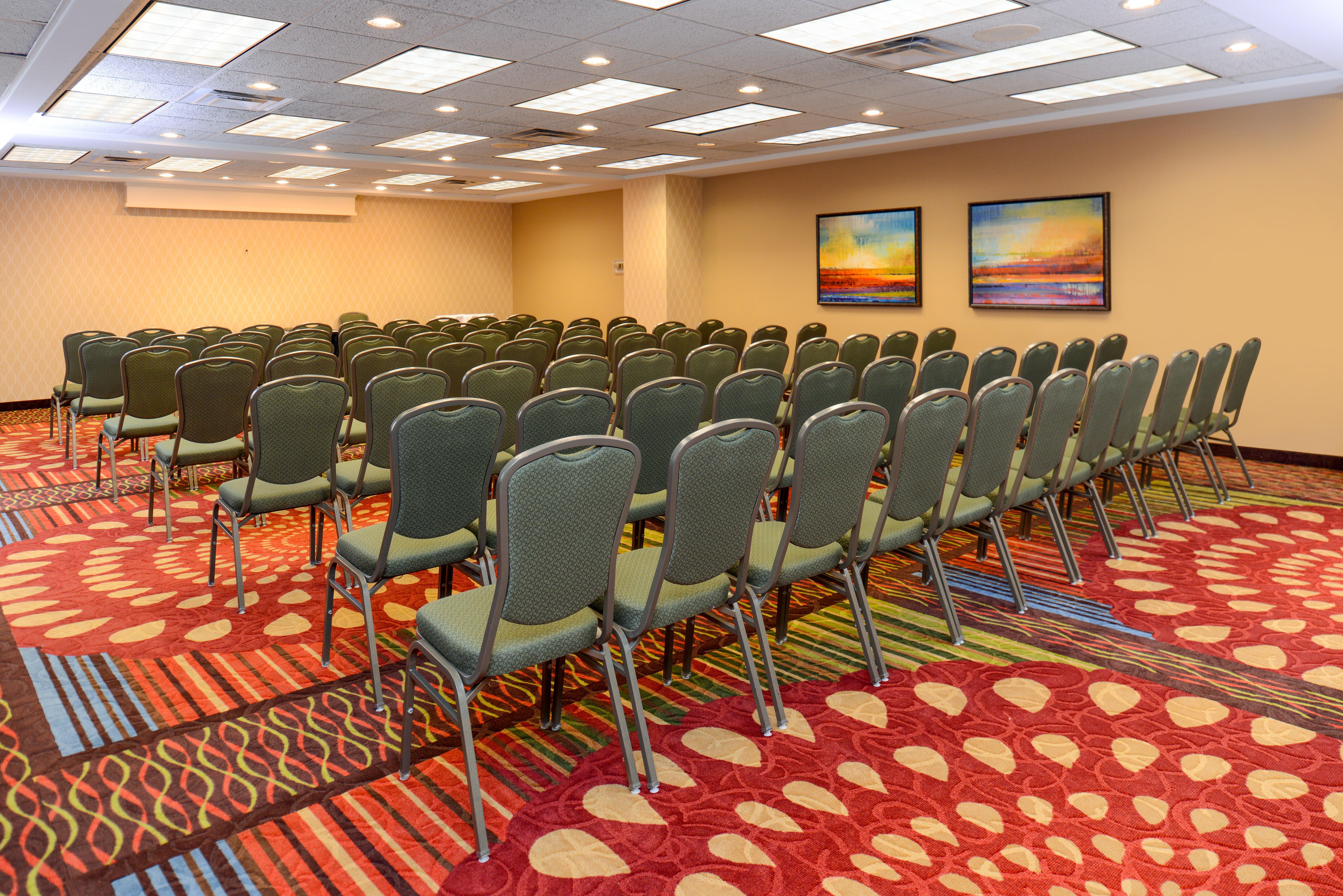 Holiday Inn Hotel & Suites Overland Park-Convention Center By Ihg Exterior foto
